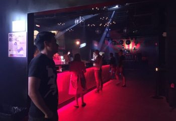 Scarlet Honolulu Gay Bar & Drag in Honolulu 4