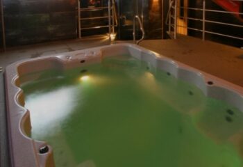 Melbourne's Subway Sauna hot tub. A gay sauna is a great place to relax and meet other men. Steam and water create a sensual experience.