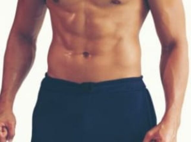Torso of a muscular man for Tantric Soul Gay Massage London. Gay massage spa treatment. Male physique. Gay travel advice.