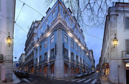 Top-Gay-Hotel-List-in-Lisbon-gayborhood-City-Center