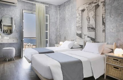 Top-Honeymoon-Hotel-in-Mykonos-Town-Gayborhood-Ilio-Maris