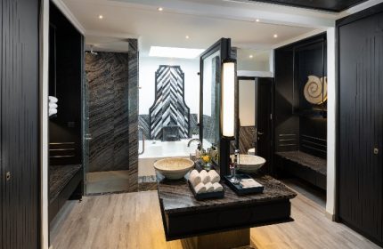 Luxury suite bathroom at InterContinental Pattaya Resort, a top gay hotel. Features modern design, soaking tub, & upscale amenities.