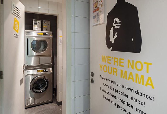 Yes! Lisbon Hostel's cheap laundry room with washing machine. Perfect for gay travelers on a budget. Self-service laundry facilities available.